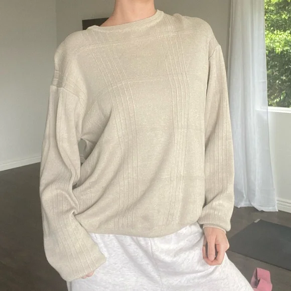 Geoffrey Beene Sweater - Picture 3 of 12